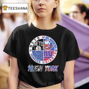 Brooklyn Nets X New York Yankees X New York Giants X New York Islanders Team Logo T Shirt