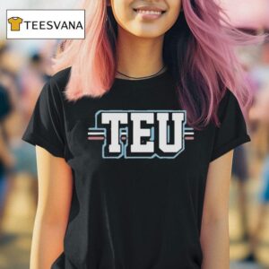 Travis Kelce Wearing Teu Logo T Shirt