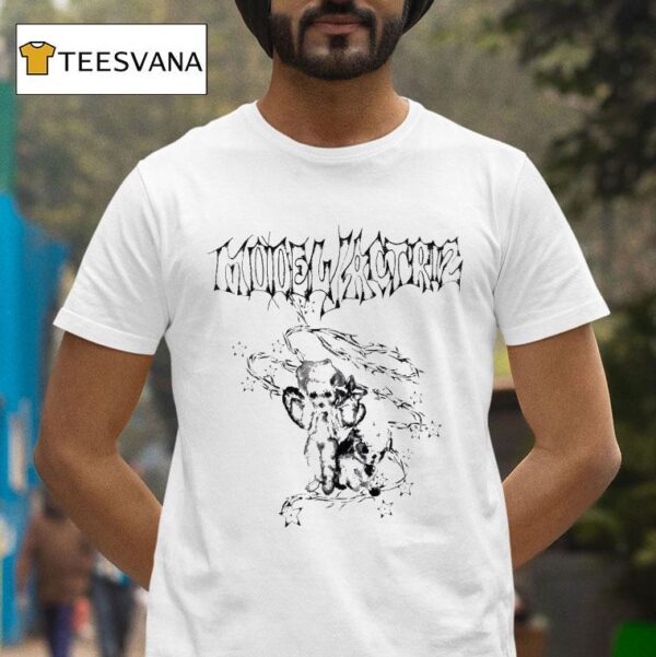Model Actriz Angel T Shirt