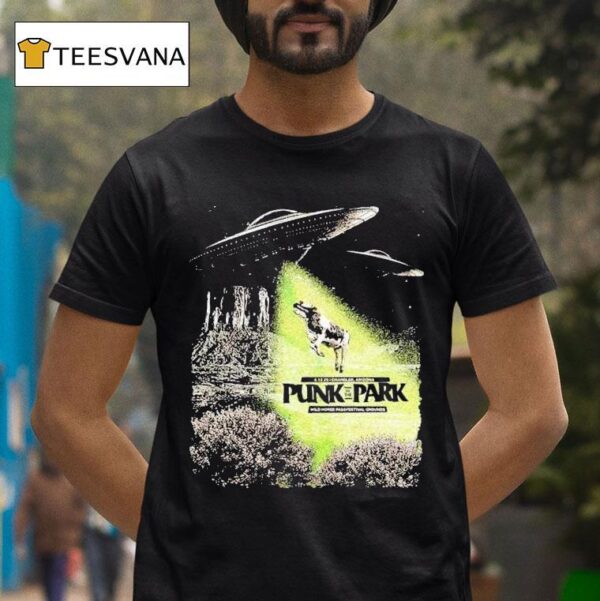 Punk In The Park Chandler Arizona At Wild Horse Pass Festival Grounds On December Cow Ufo T Shirt
