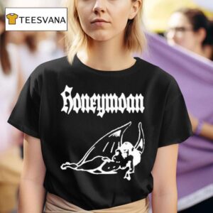 Honemoan Demon Babe T Shirt
