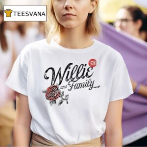 Willie Nelson Willie And Family Roses T Shirt