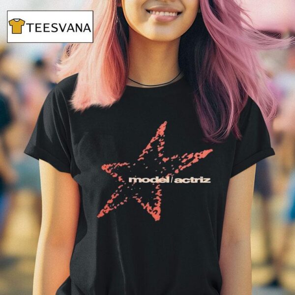 Model Actriz Star T Shirt