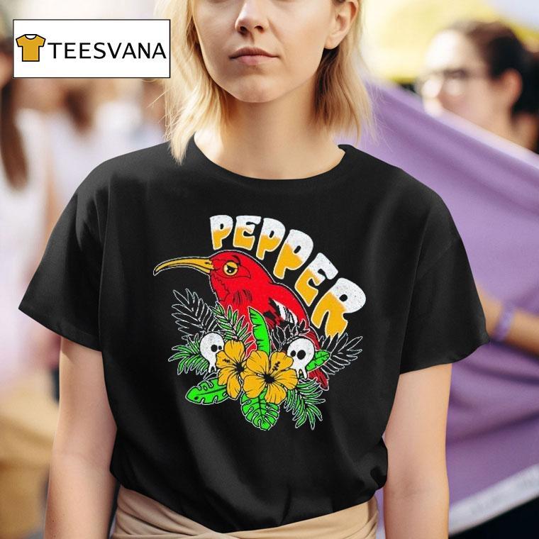  Pepper Iʻiwi Bird Sapphire T Shirt