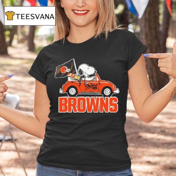 Snoopy And Woodstock Driving Car Cleveland Browns T Shirt