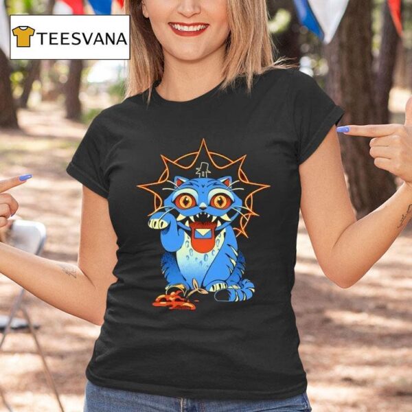 Not Much Of A Hunter Derpy Tiger And Sussy From Kpop Demon Hunters T Shirt
