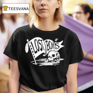 Disney Peter Pan The Lost Boys Skull Clan Banner T Shirt