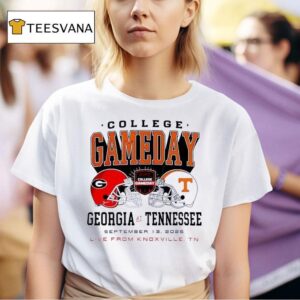 Georgia Bulldogs Vs Tennessee Volunrs College Gameday Helme T Shirt