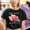 Just A Woman Who Loves Tampa Bay Buccaneers Gold Bow Helme T Shirt