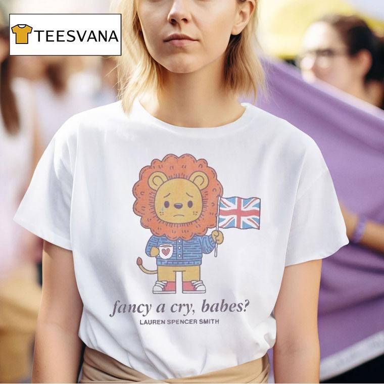 Lauren Spencer Smith In London Fancy A Cry Babes The Lion T Shirt