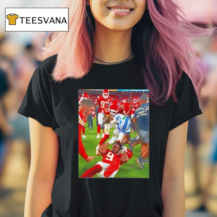 Brian Branch Slaps Juju Smith Schuster Chiefs Vs Lions Figh T Shirt Brian Branch Slaps Juju Smith Schuster Chiefs Vs Lions Figh T Shirt