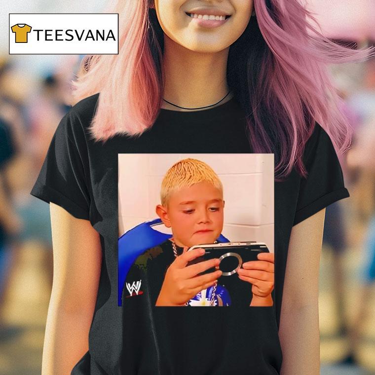 Dominik Mysterio Young Mysterio Playing Psp T Shirt Dominik Mysterio Young Mysterio Playing Psp T Shirt