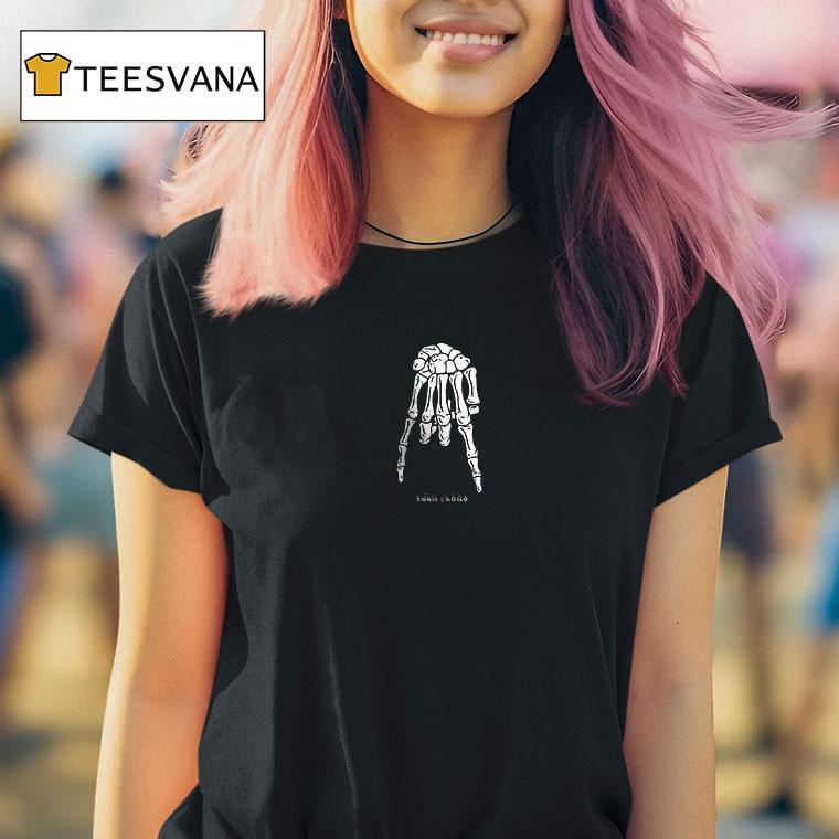 Tuck Fexas Skeleton Football Horn Down T Shirt Tuck Fexas Skeleton Football Horn Down T Shirt