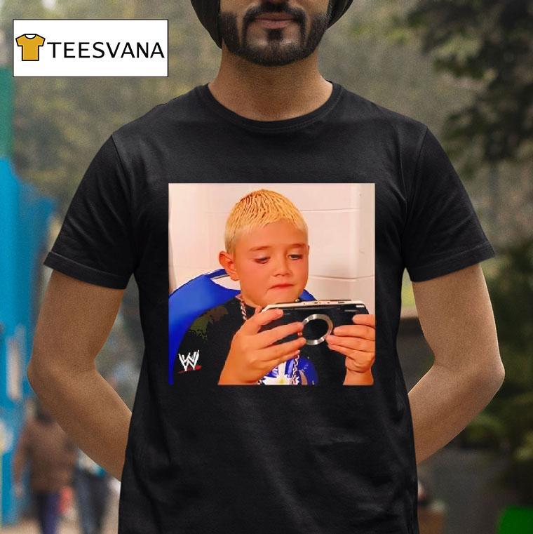Dominik Mysterio Young Mysterio Playing Psp T Shirt Dominik Mysterio Young Mysterio Playing Psp T Shirt