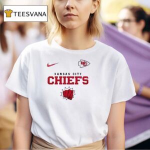 Kansas City Chiefs X One Punch Man Go Chiefs T Shirt