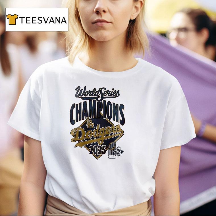 Los Angeles Dodgers Back To Back World Series Champions Team Signature Sided T Shirt