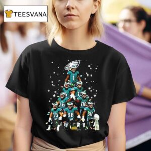Super Bowl Trophy Philadelphia Eagles With Christmas Tree Players Graphic T Shirt