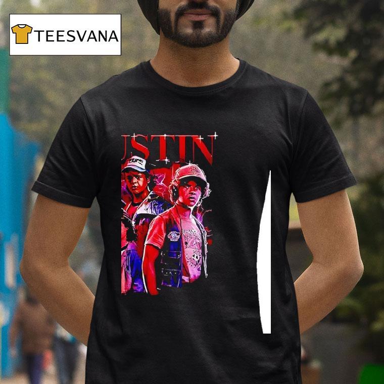 Dustin St Stranger Christmas Grahic T Shirt Dustin St Stranger Christmas Grahic T Shirt